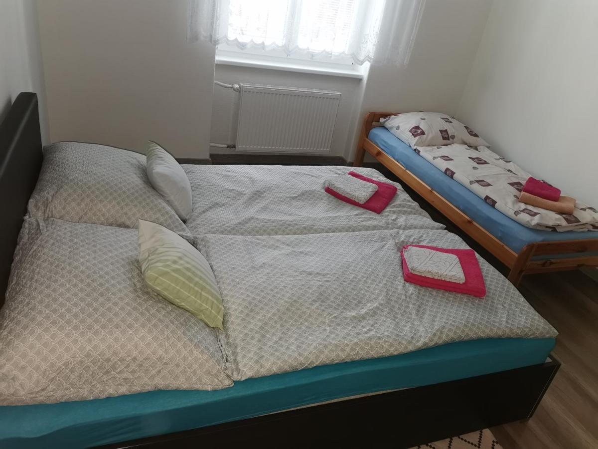דירות Flat In The Heart Of Liptovský Mikuláš מראה חיצוני תמונה